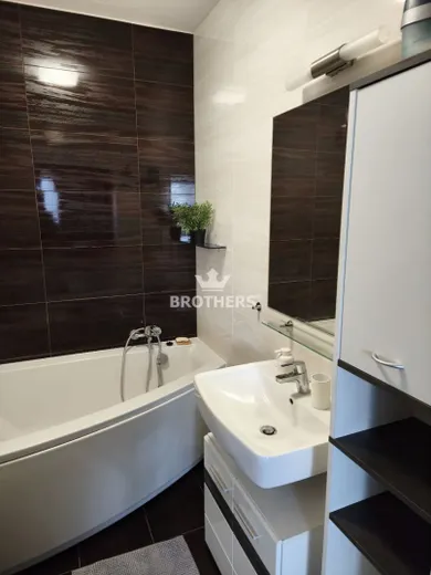 Na prenájom 2-izbový byt, 58 m², Pezinok, Šancová