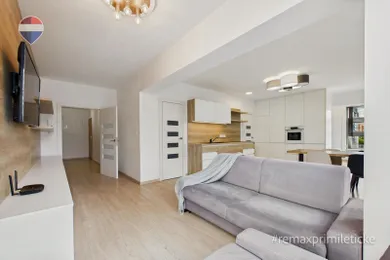 Na prenájom 2-izbový byt, 60 m², Bratislava-Karlova Ves, Majerníkova