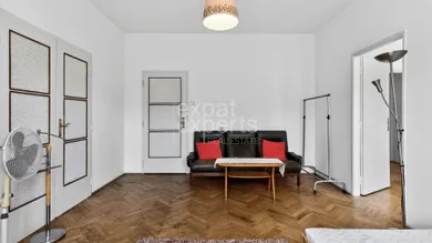 Na prenájom byt v Bratislava-Staré Mesto · €1 190 · Pôvodný stav
