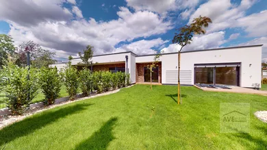 Domy na predaj 4-izbový, Miloslavov · €325 000