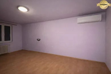 Na predaj 4-izbový dom, 287 m², Kolárovo, Antona Bernoláka