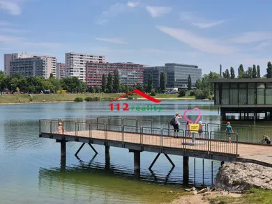 Na predaj 2-izbový byt, 89 m², Bratislava-Nové Mesto, Tomášikova