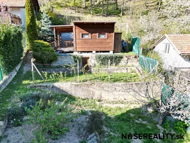Na predaj pozemok v Modra · €49 000 · Pôvodný stav