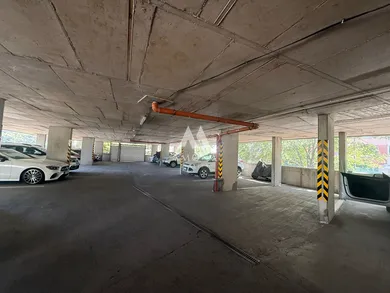 Obiekty na sprzedaż, Bratislava-Petržalka · €25 000