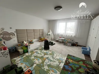 Na predaj 3-izbový dom, 170 m², Okoč
