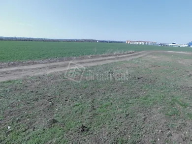 Działki na sprzedaż, Skalica · €72 700