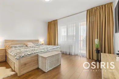 Na predaj 6-izbový dom, 330 m², Rovinka, Okružná