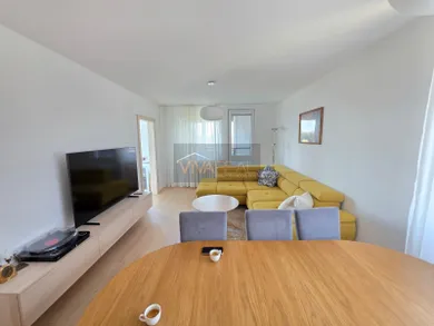 Na predaj 3-izbový byt, 92 m², Trnava, Ulica Andreja Kubinu
