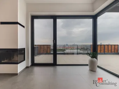 Na prenájom byt v Bratislava-Nové Mesto · €2 600 · Novostavba