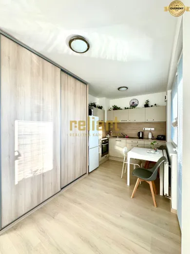 Na prenájom 1-izbový byt, 40 m², Bratislava-Petržalka, Bosákova