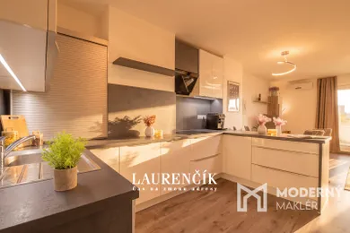 Na predaj 3-izbový byt, 78 m², Trenčín, Vladimíra Predmerského
