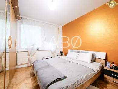 Na predaj 3-izbový byt, 73 m², Nitra, Dlhá
