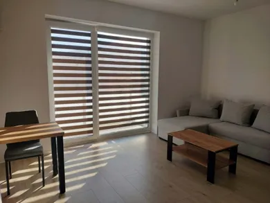 Na prenájom 2-izbový byt, 48 m², Nižná Myšľa, Kopaničná