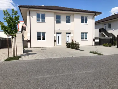 Mieszkania na sprzedaż, 3-pokojowe, Dunajská Streda · €186 900