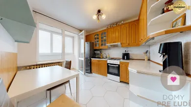 Квартиры на продажу, 3-комнатные, Bratislava-Petržalka · €239 990