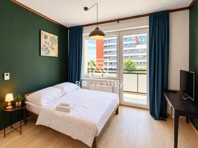 Na predaj 1-izbový byt, 33 m², Košice-Staré Mesto, Strojárenská