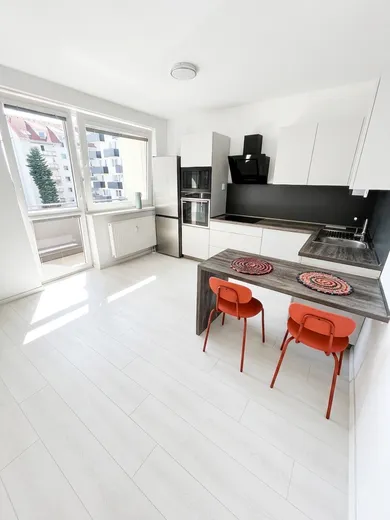 Byty na predaj 3-izbový, Bratislava-Podunajské Biskupice · €259 500