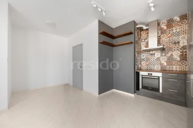 Na predaj 2-izbový byt, 53 m², Bratislava-Rača, Kadnárova