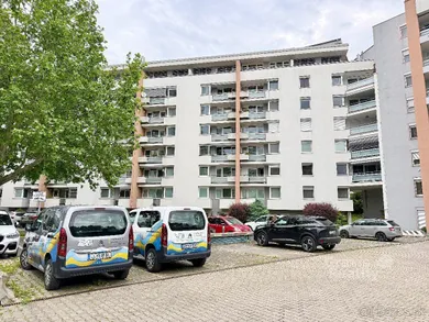 Byty na predaj 2-izbový, Bratislava-Petržalka · €225 000