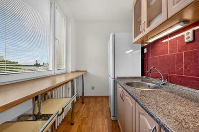 Na prenájom 3-izbový byt, 73 m², Senec, Inovecká