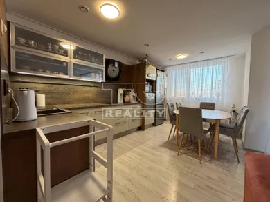 Mieszkania na sprzedaż, 2-pokojowe, Liptovský Mikuláš · €179 000