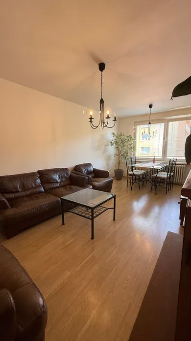 Na predaj 3-izbový byt, 65 m², Dubnica nad Váhom, Pod kaštieľom
