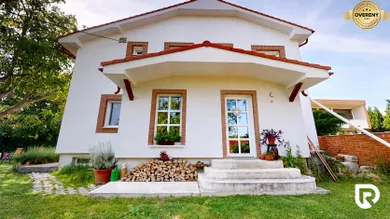 Domy na predaj 5-izbový, Malinovo · €545 000