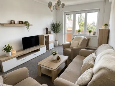 Byty na prenájom 2-izbový, Bratislava-Rača · €690