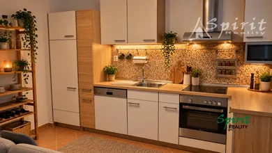 Na prenájom 2-izbový byt, 50 m², Bratislava-Ružinov, Rezedova