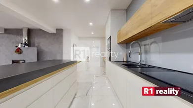 Mieszkania na sprzedaż, 4-pokojowe, Piešťany · €699 000