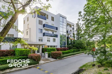 Na predaj 3-izbový byt, Bratislava-Staré Mesto, K Železnej studienke