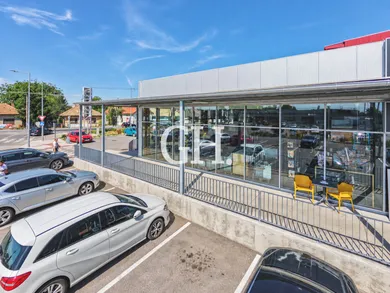 Na prenájom komerčné, 279 m², Tornaľa, Mierová