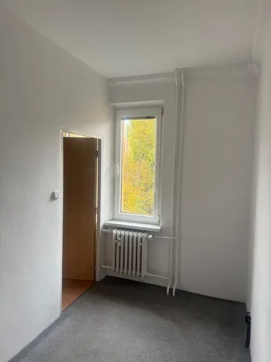 Na predaj 4-izbový byt, 83 m², Bratislava-Ružinov, Zimná
