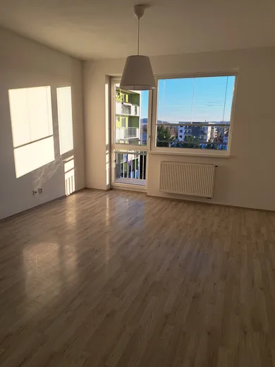 Byty na prenájom 2-izbový, Stupava · €450