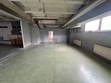 Na prenájom komerčné, 348 m², Bratislava-Ružinov, Tomášikova