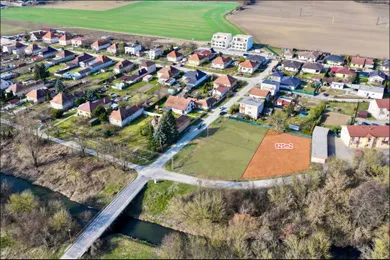 Działki na sprzedaż, Vráble · €84 500