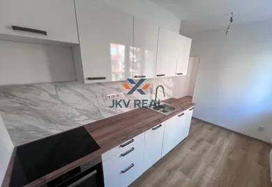 Mieszkania na sprzedaż, 3-pokojowe, Piešťany · €179 990