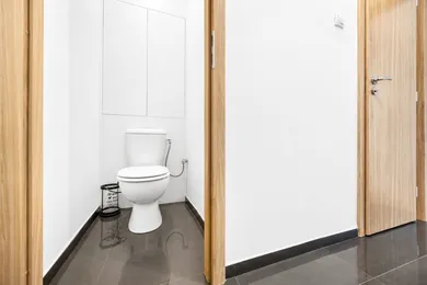 Na prenájom 1-izbový byt, 36 m², Bratislava-Dúbravka, Ľuda Zúbka