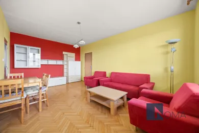 Na predaj 2-izbový byt, 57 m², Bratislava-Ružinov, Komárnická