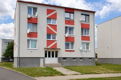 Na predaj 3-izbový byt, 61 m², Sládkovičovo, Budovateľská