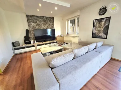 Na predaj dom, 118 m², Most pri Bratislave
