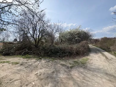 Na predaj pozemok v Bratislava-Ružinov · €119 900 · Pôvodný stav