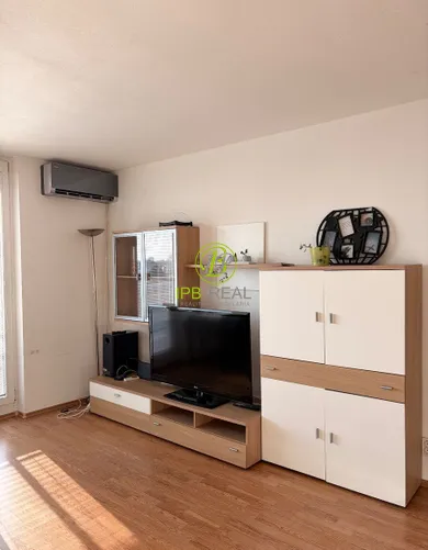 Mieszkania na sprzedaż, 4-pokojowe, Bratislava-Nové Mesto · €370 000