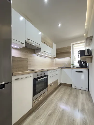 Na predaj 2-izbový byt, 58 m², Košice-Staré Mesto, Lomená