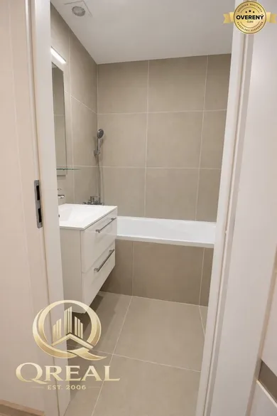Na predaj 2-izbový byt, 34 m², Bratislava-Vrakuňa, Bebravská
