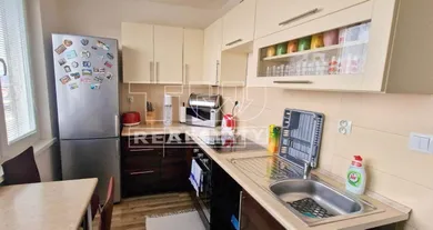 Mieszkania na sprzedaż, 3-pokojowe, Michalovce · €129 000