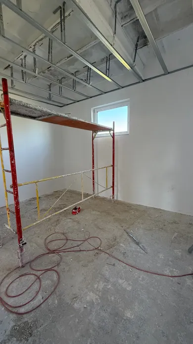 Na prenájom komerčné, 168 m², Levice, Nádražný rad