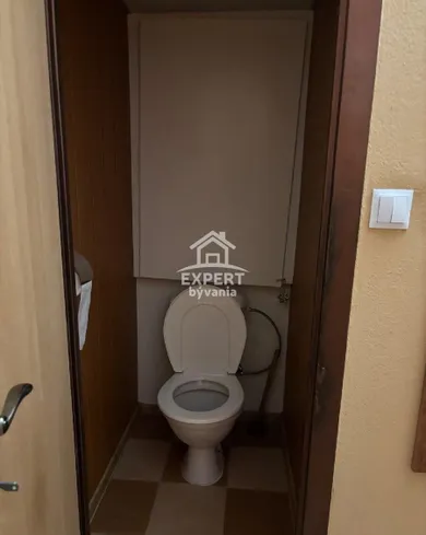 Na predaj 2-izbový byt, 68 m², Levice, Z NEJEDLEHO