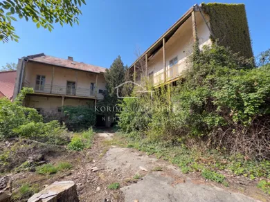Na predaj objekt, 160 m², Komárno