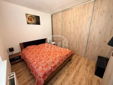 Na predaj 4-izbový byt, 79 m², Michalovce, -